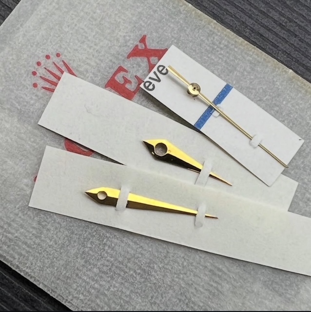 1802 1803 1603 1625 DAY DATE - DATE JUST YG DAUPHINE HANDSET NO LUME NOS