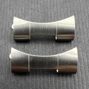 TUDOR PAIR OF 380B ENDLINKS FOR 20MM 7836 9315 BAND, MINT
