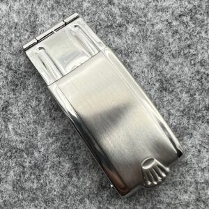 IMG_0343 (1) 7206 6636 6251H STEEL CLASP YEAR 1966 MINT