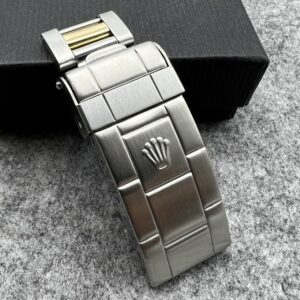ROLEX 16803 16613 SUBMARINER STEEL/GOLD CLASP REF 93153.18 J8 CODE - YEAR 1985 MINT